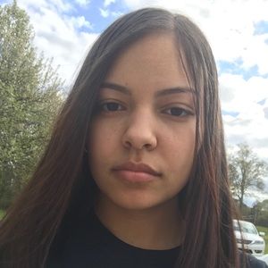 Meet your Posher, Alyson